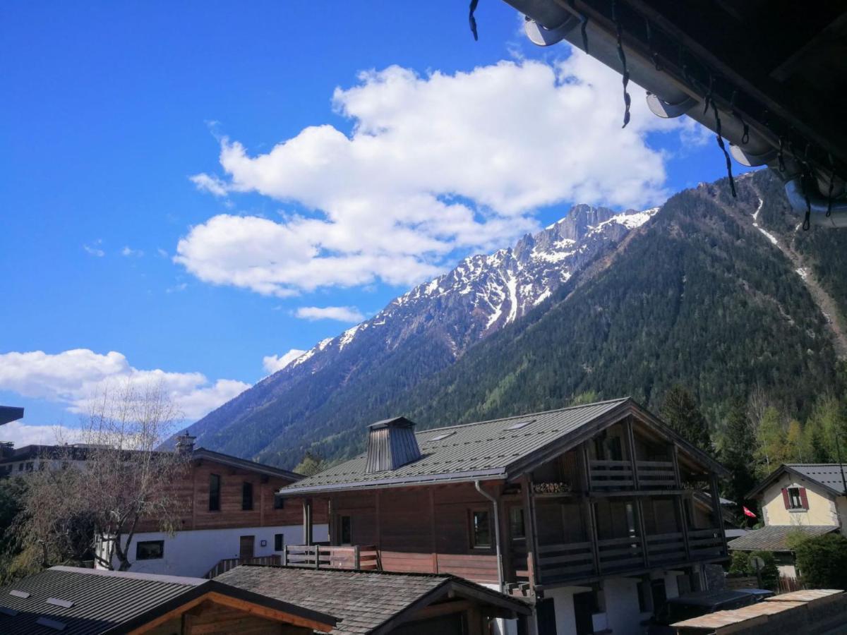Le Chamoniard Volant Vandrarhem Chamonix Exteriör bild