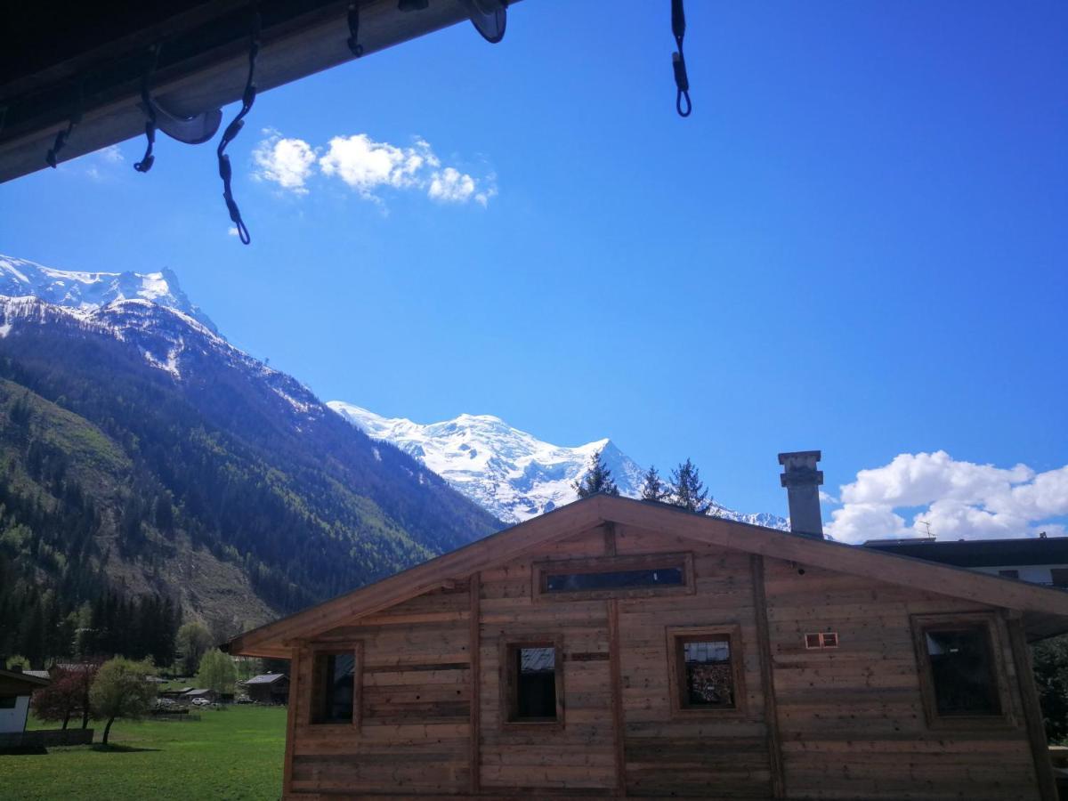 Le Chamoniard Volant Vandrarhem Chamonix Exteriör bild